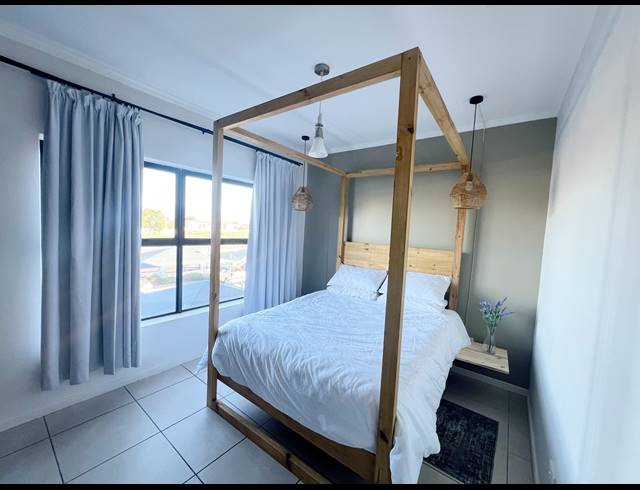 2 BEDROOM APARTMENT TO LET IN SANDOWN ESTATE